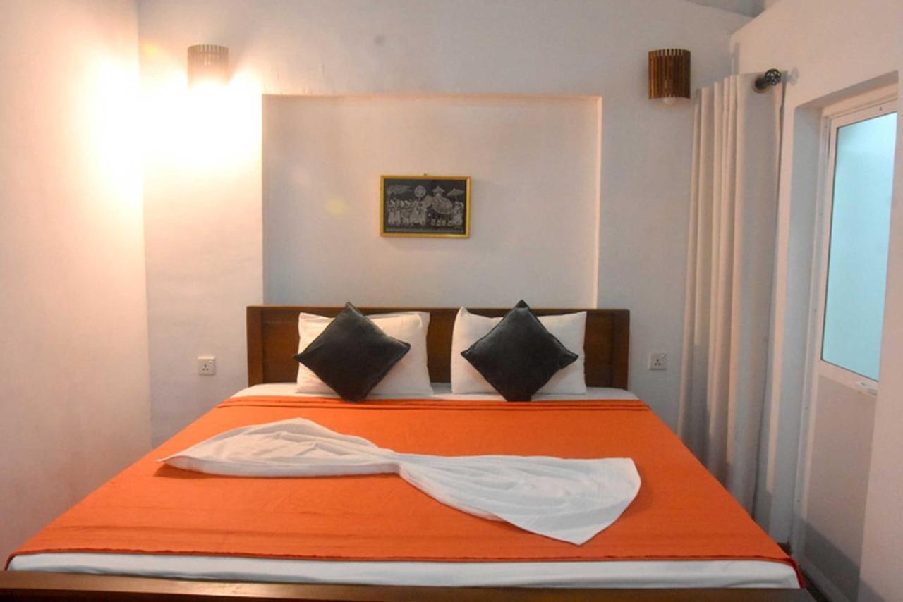 גמפולה Hotel H2O מראה חיצוני תמונה