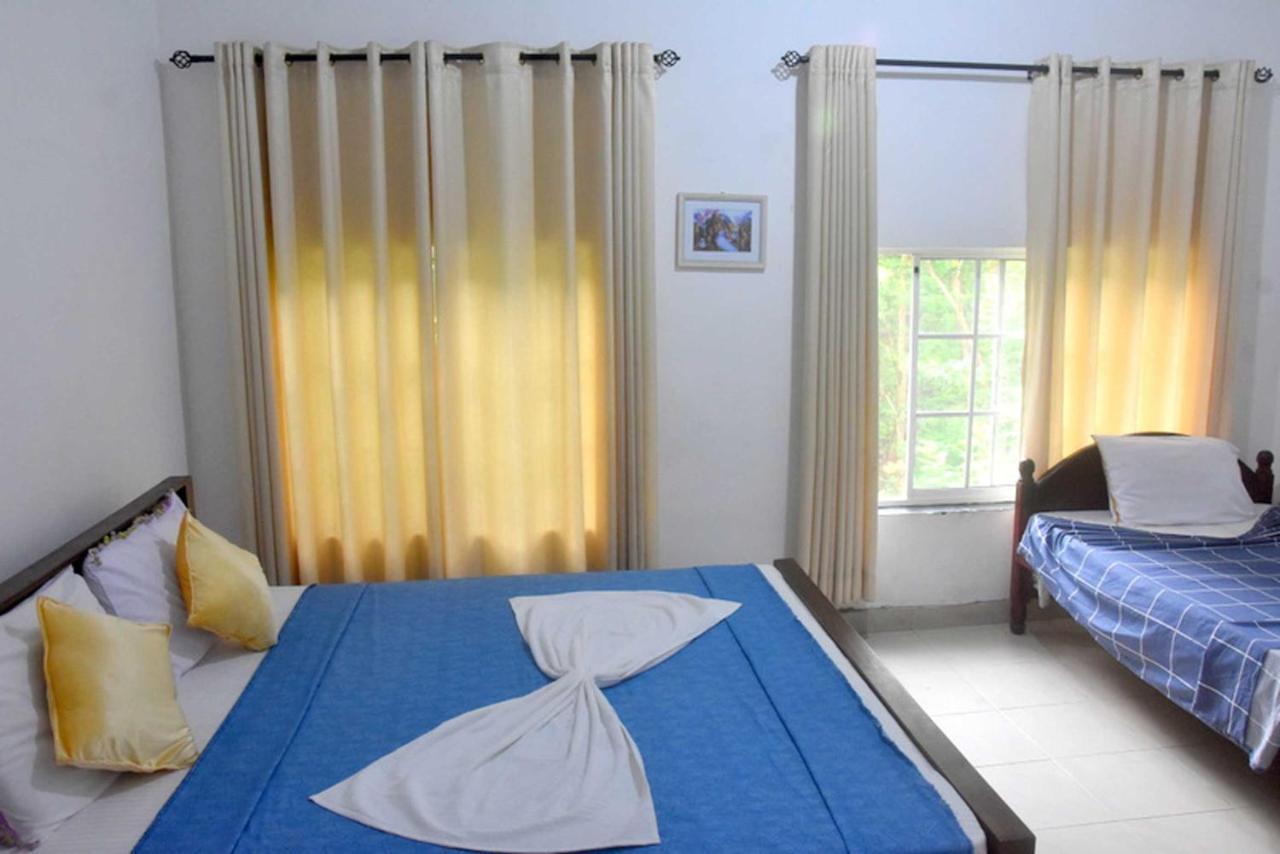 גמפולה Hotel H2O מראה חיצוני תמונה